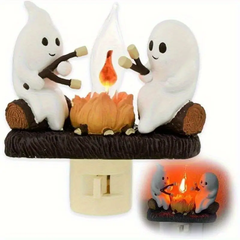 Halloween Resin Figurine Wall Outlet Lamp, Flickering Flame Effect, DC Powered Night Light, for Home Decor, Indoor Use