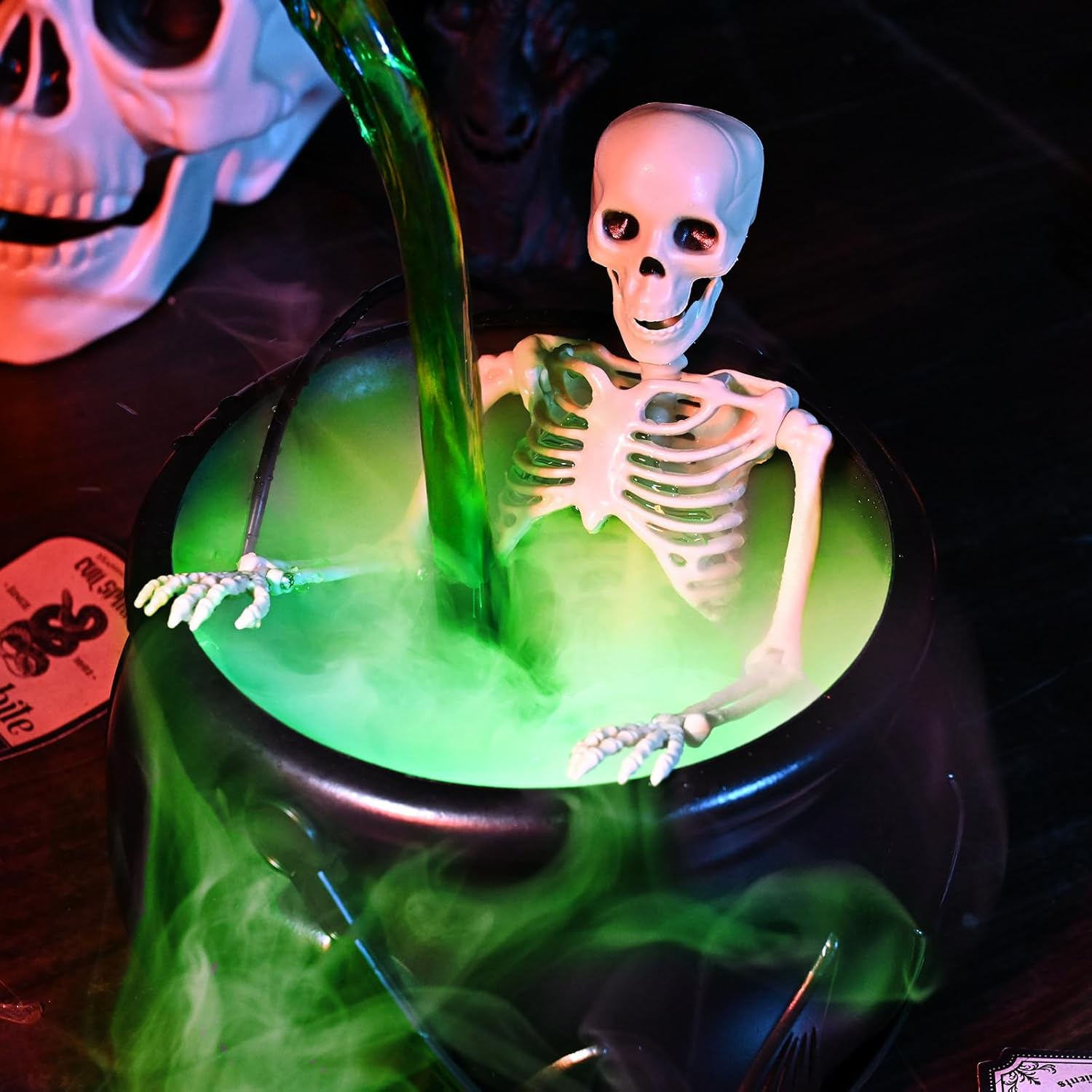 Halloween Decorations Indoor - Cauldron Halloween Decor with Magic Floating Potion Bottles and Diffuser - Black Plastic Witches Bowl Hocus Pocus Party Decoration for Spooky Vintage Home Kitchen Table