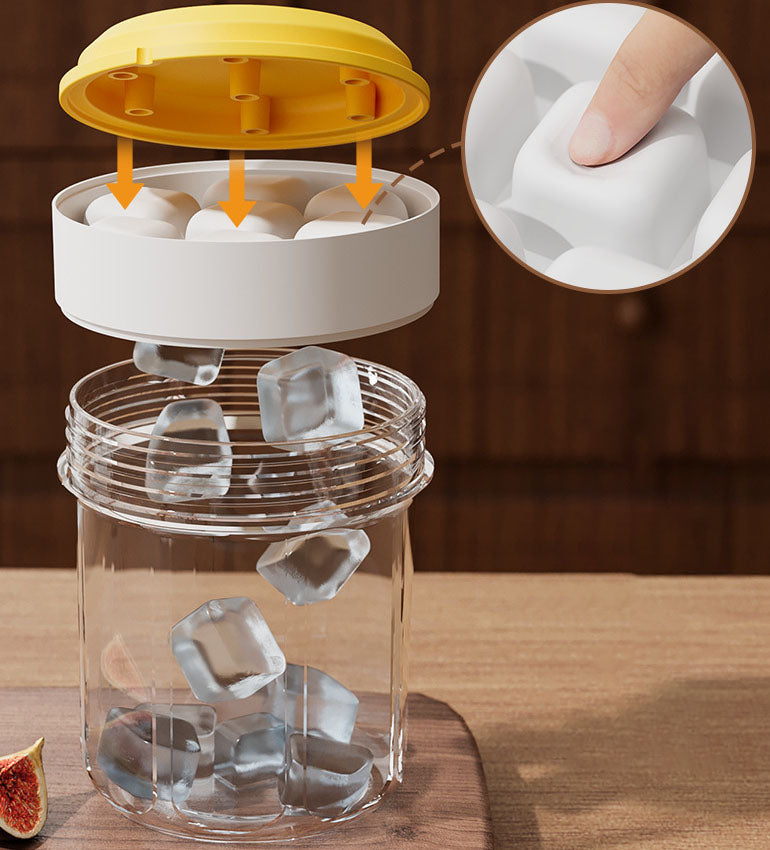 New Ice Cube Cup with Lid and Molds for Iced Drinks Portable Sealed Tumbler with Protective Sleeve for Coffee, Juice, Smoothie